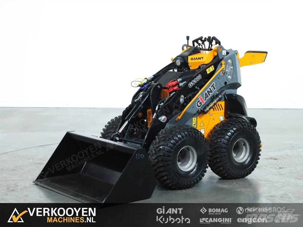 GiANT GS900 Фронтальні навантажувачі