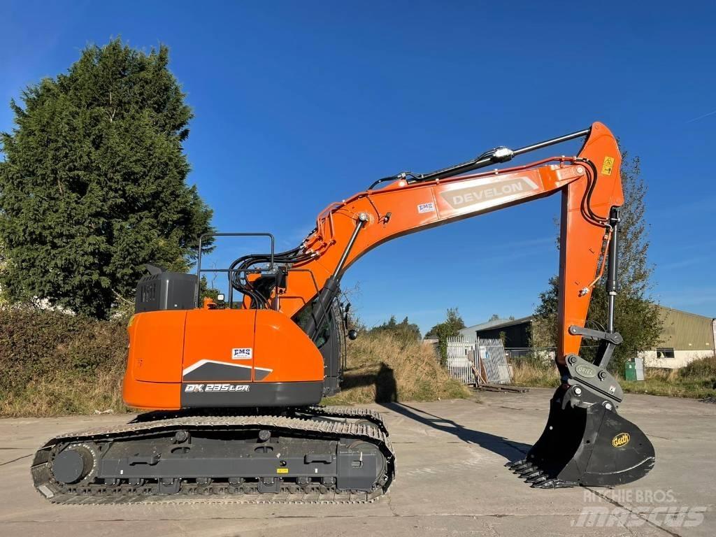Doosan DX 235 LCR Гусеничні екскаватори