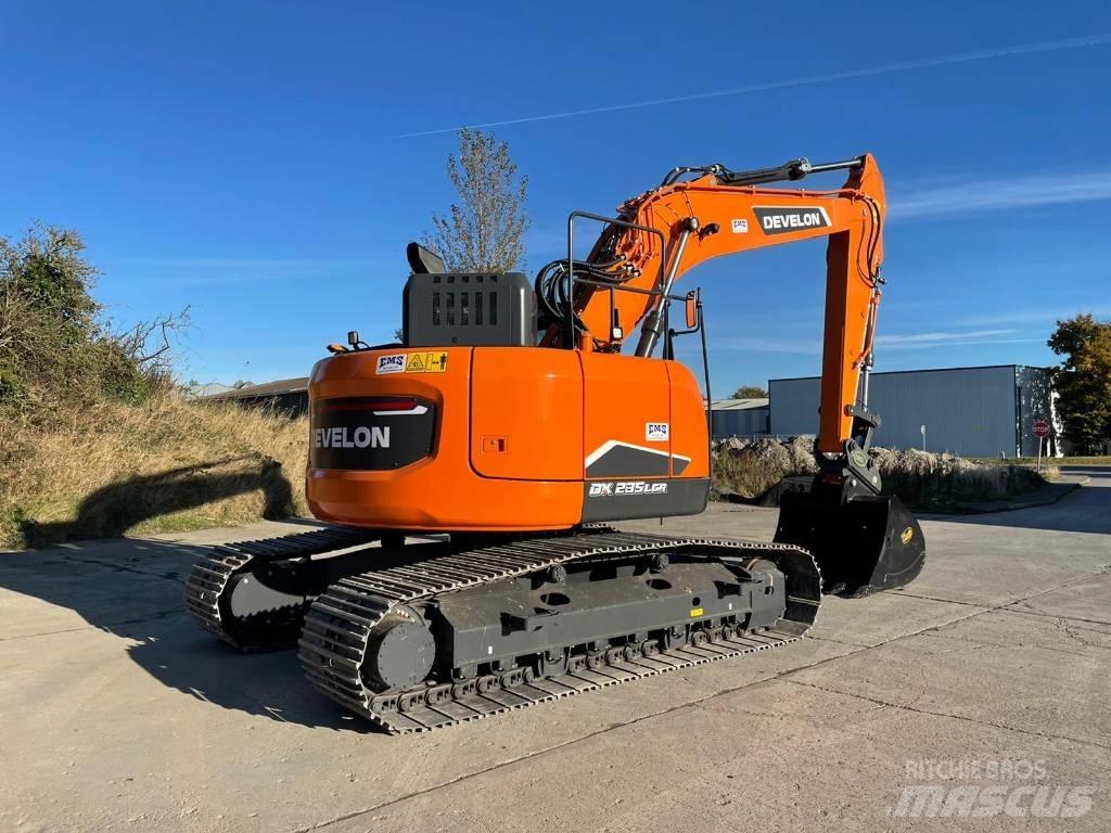 Doosan DX 235 LCR Гусеничні екскаватори