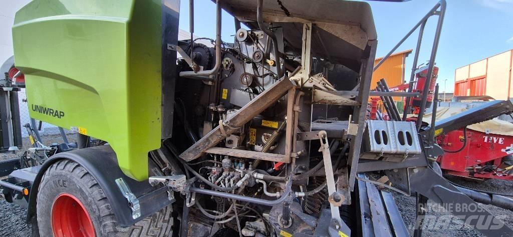 CLAAS 455 Uniwrap Рулонні прес-підбирачі