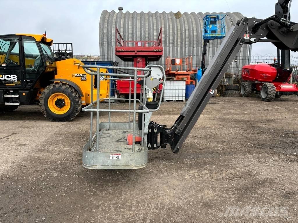 Manitou 220 TJ Телескопічні підйомники