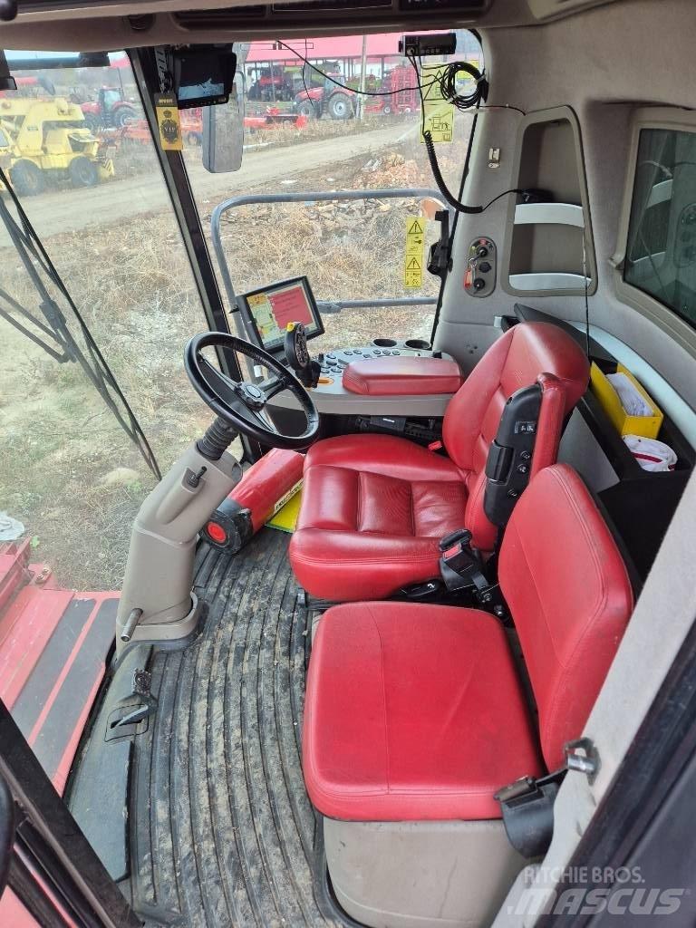 Case IH 9240 Зернозбиральні комбайни