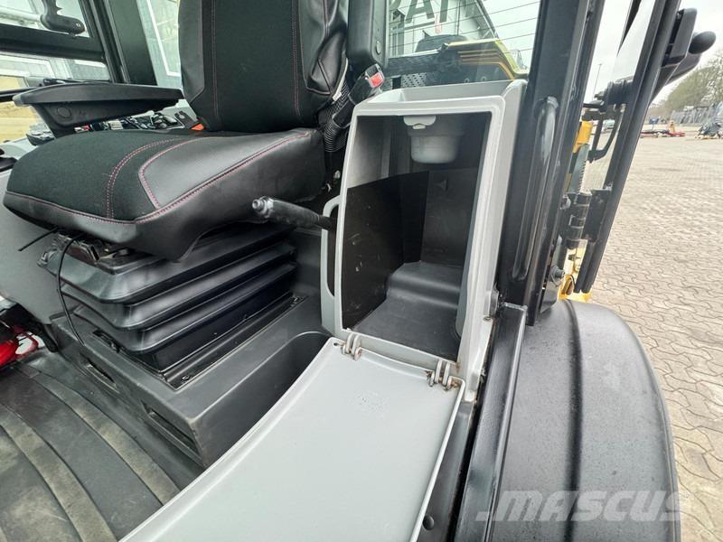 CAT 906M Cat 906M Фронтальні навантажувачі