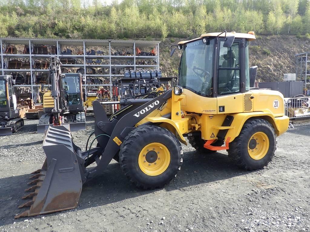 Volvo L 35 G Фронтальні навантажувачі