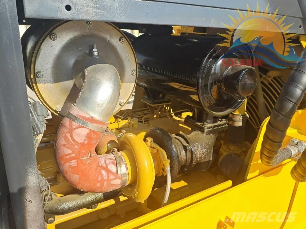 Shantui SD 13 Гусеничні бульдозери