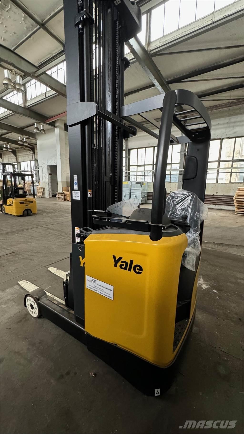 Yale MR16 Річ-трак із високим підйомом
