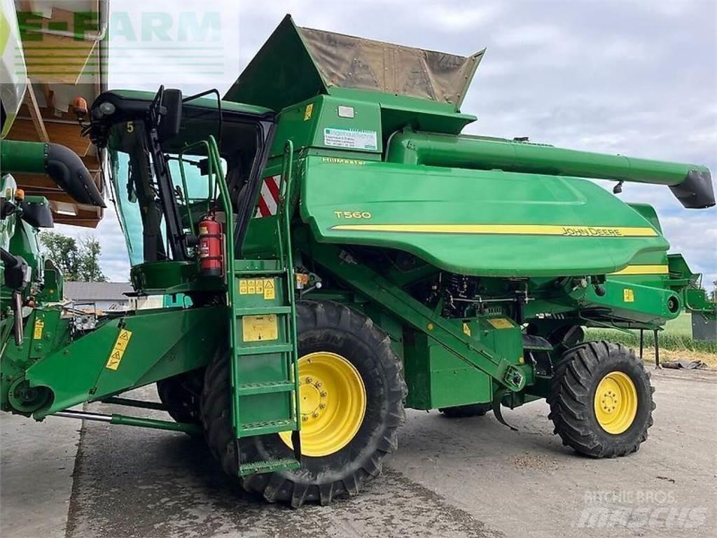 John Deere t560hm Зернозбиральні комбайни