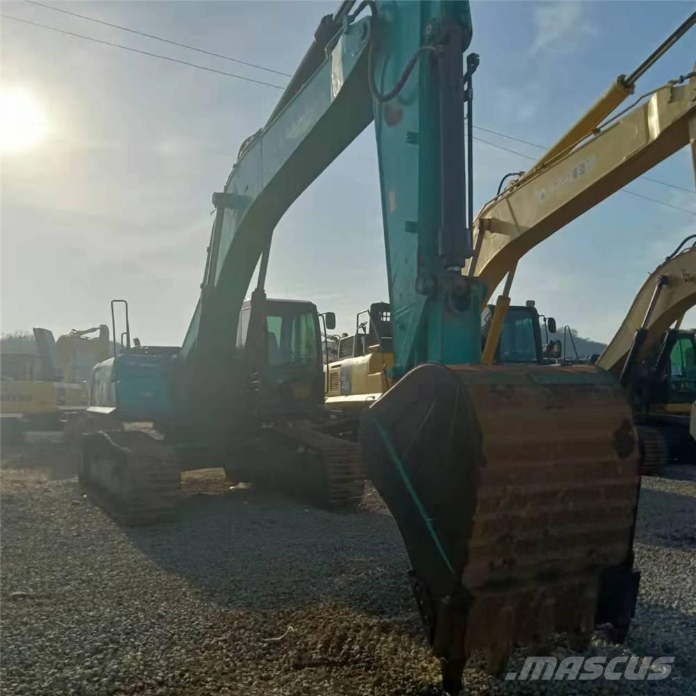 Kobelco SK330D Гусеничні екскаватори