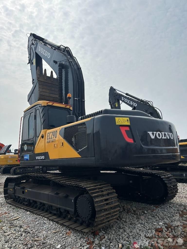 Volvo EC 290 Гусеничні екскаватори