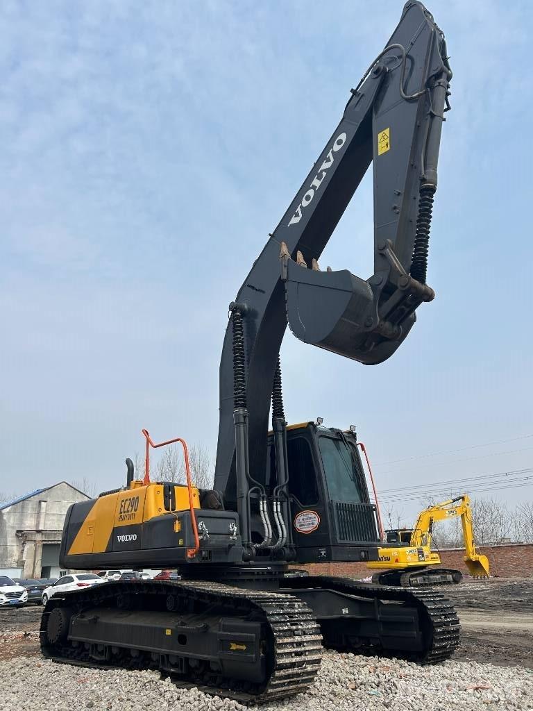 Volvo EC 290 Гусеничні екскаватори