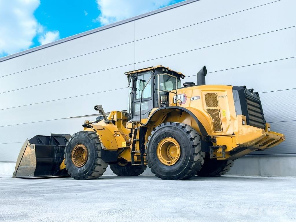 CAT 972M Фронтальні навантажувачі