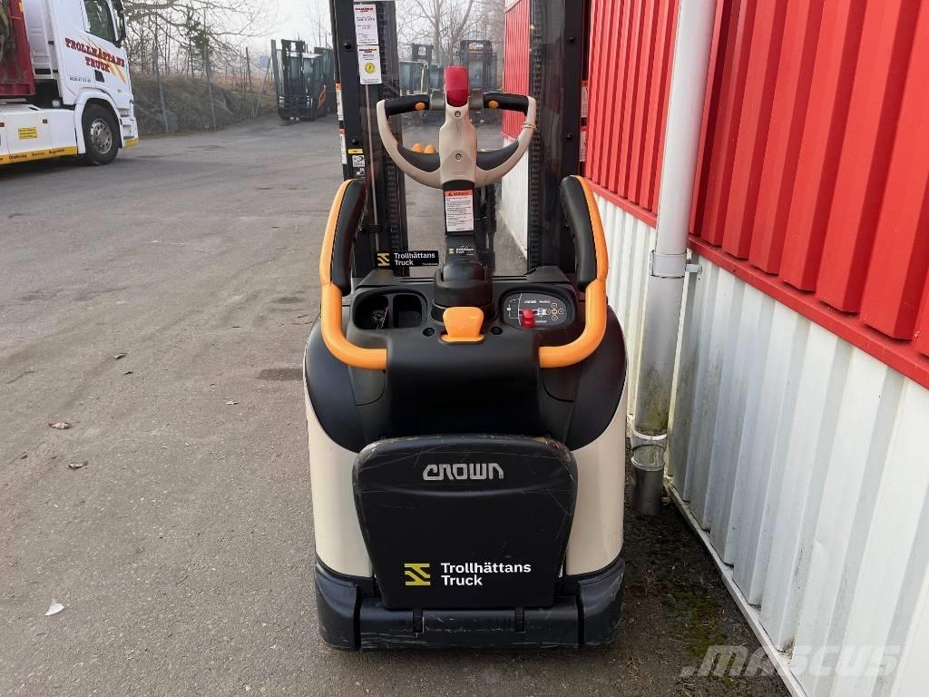 Crown ETi 4000-1.2 Ручний візок