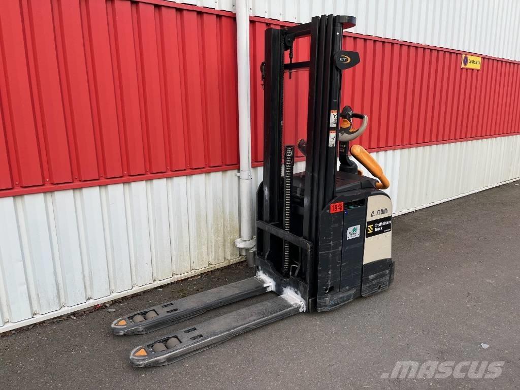 Crown ETi 4000-1.2 Ручний візок
