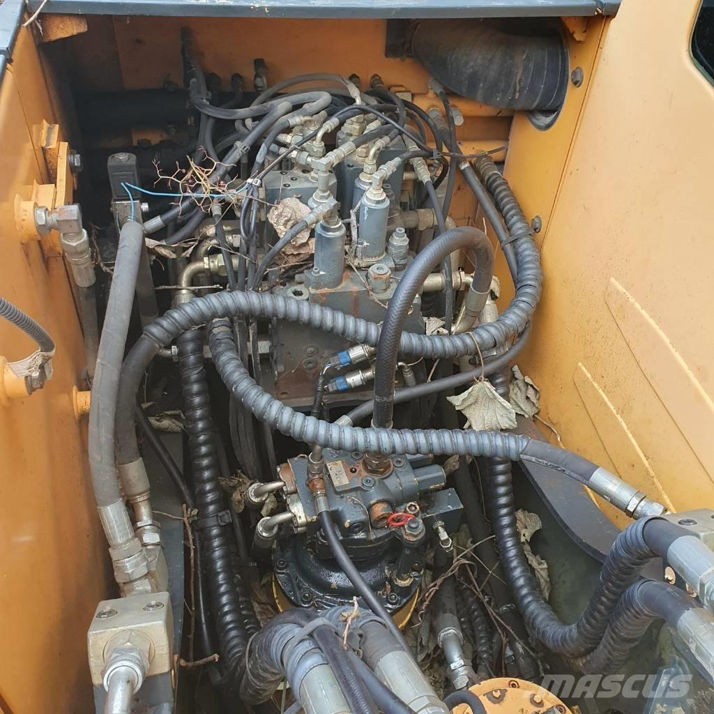 Hyundai Robex 140 W Колісні екскаватори