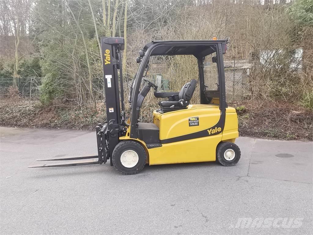 Yale ERP30VL Електронавантажувачі