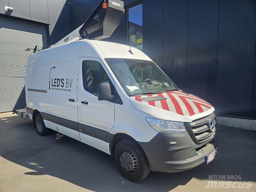 VERSALIFT VT 145 F Автовишки на базі вантажівки