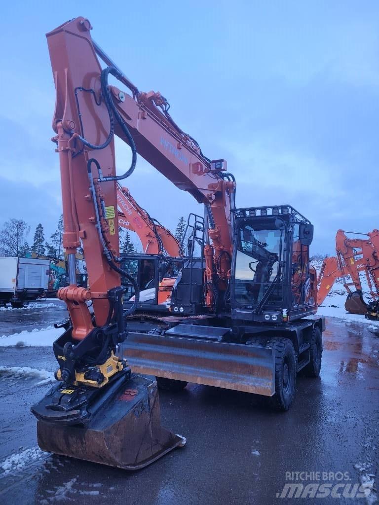Hitachi ZX155W-7 2P Колісні екскаватори