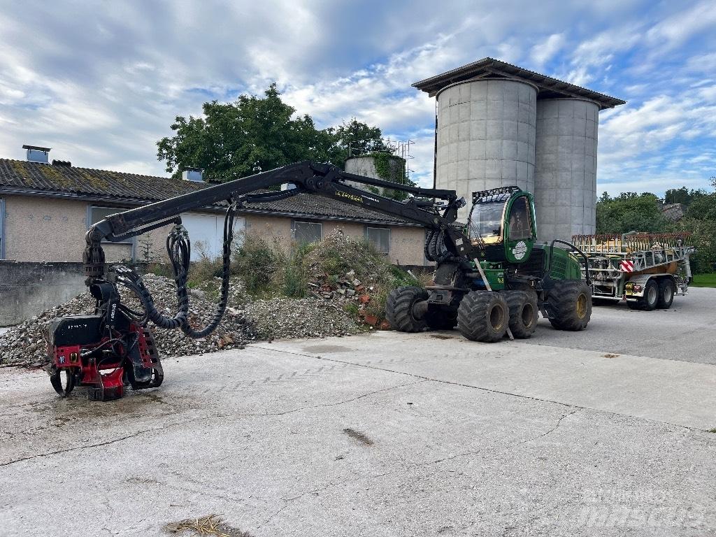 John Deere 1070 E Харвестери