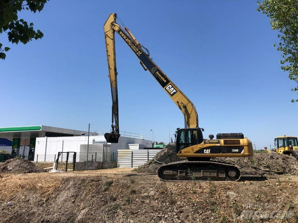 CAT 330 D L Екскаватори з великим вилітом