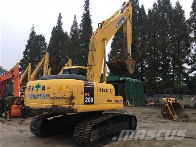 Komatsu pc200-7 Гусеничні екскаватори
