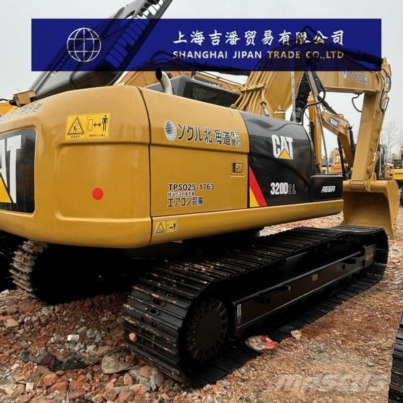 CAT 320 D Гусеничні екскаватори
