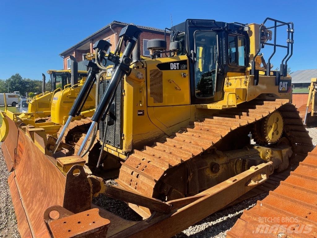 CAT D6T LGP Гусеничні бульдозери