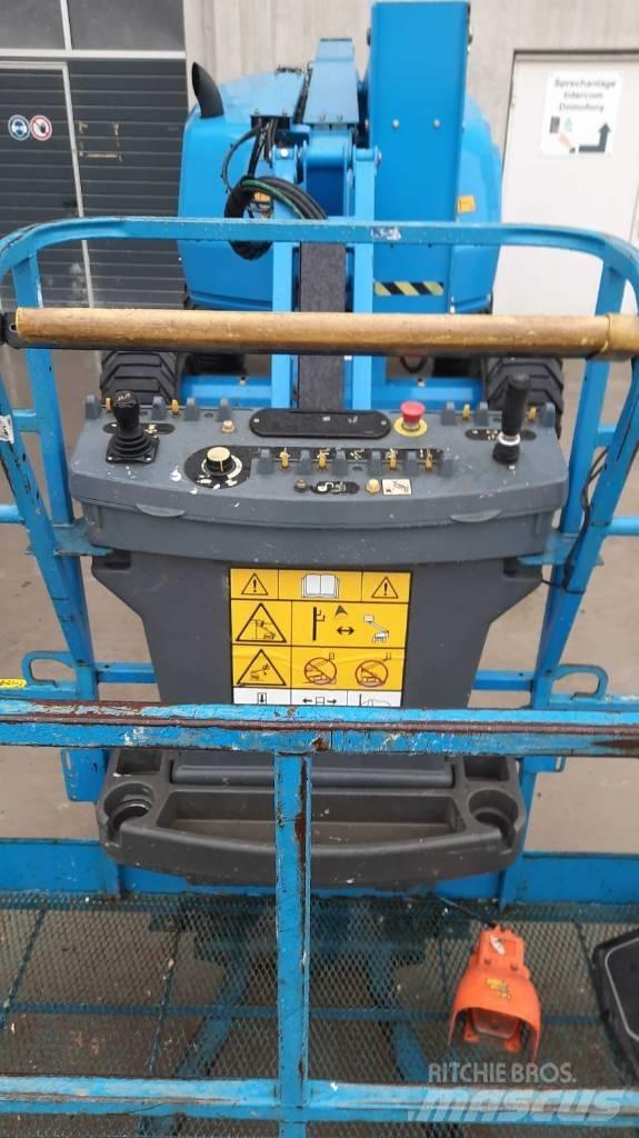 JLG 450 AJ Колінчаті підйомники
