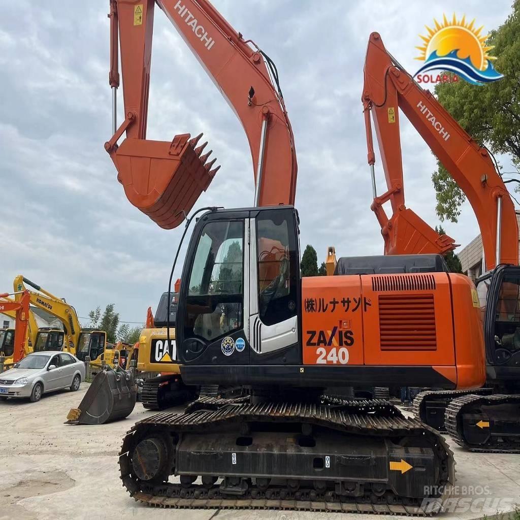 Hitachi ZX 240 Гусеничні екскаватори