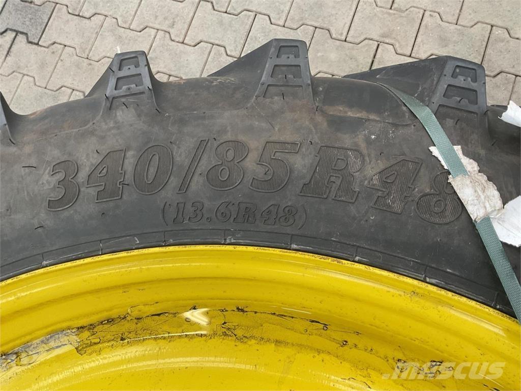 BKT 340/85R48 Колеса