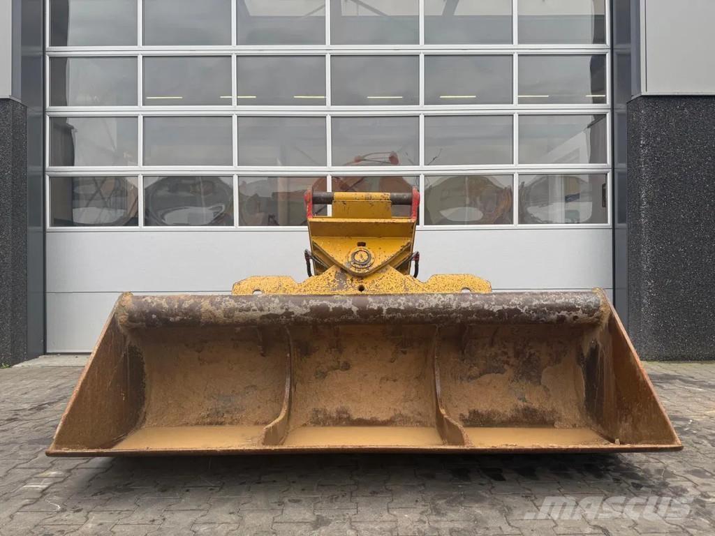  Oil Quick OQ70/55 Ковші