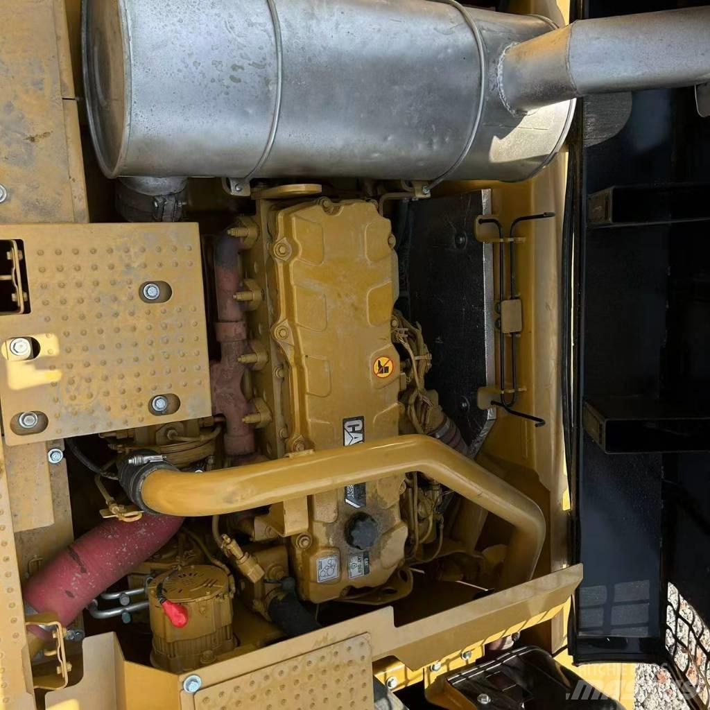 CAT 336 D Гусеничні екскаватори