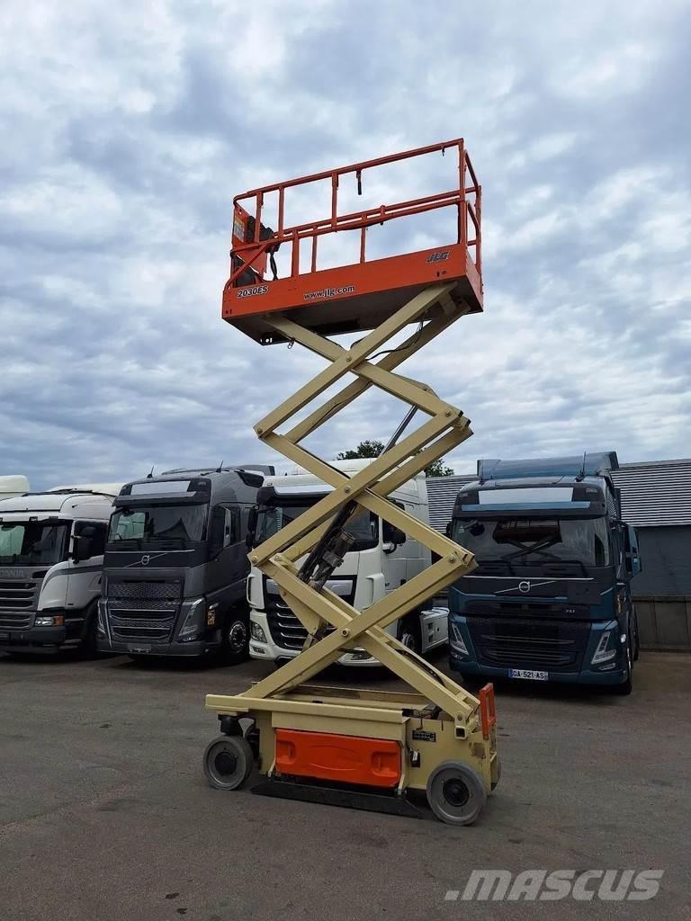 JLG 2030 ES Підйомники-ножиці