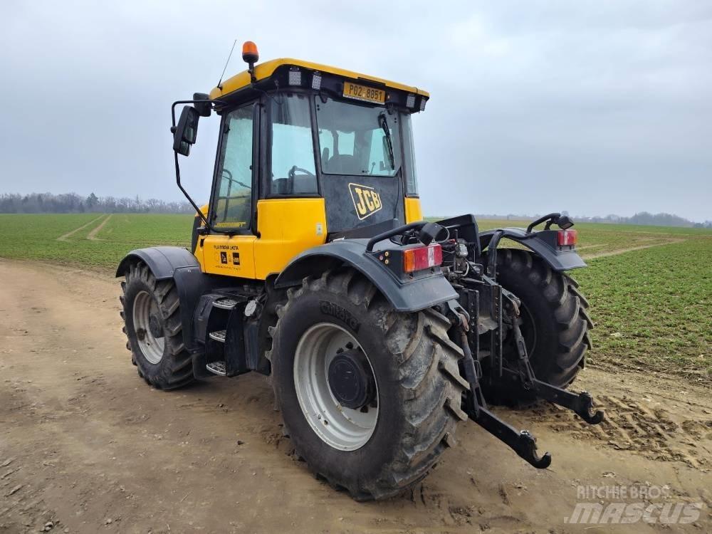 JCB Fastrac 3200 Трактори