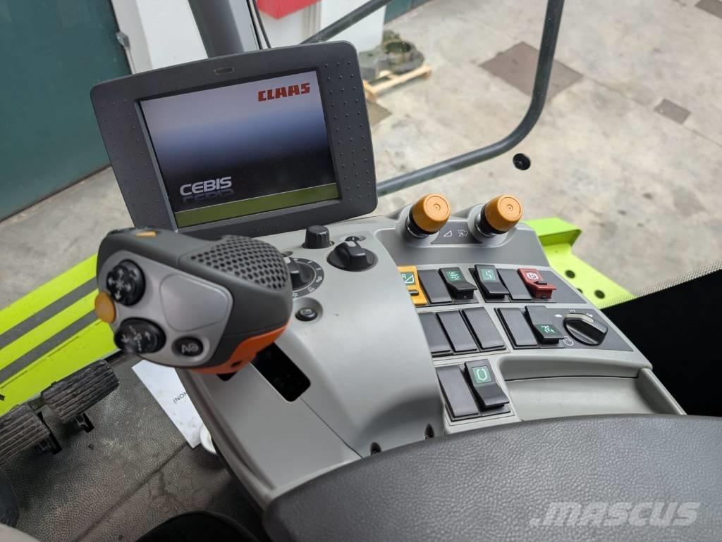 CLAAS Lexion 760 TT Зернозбиральні комбайни