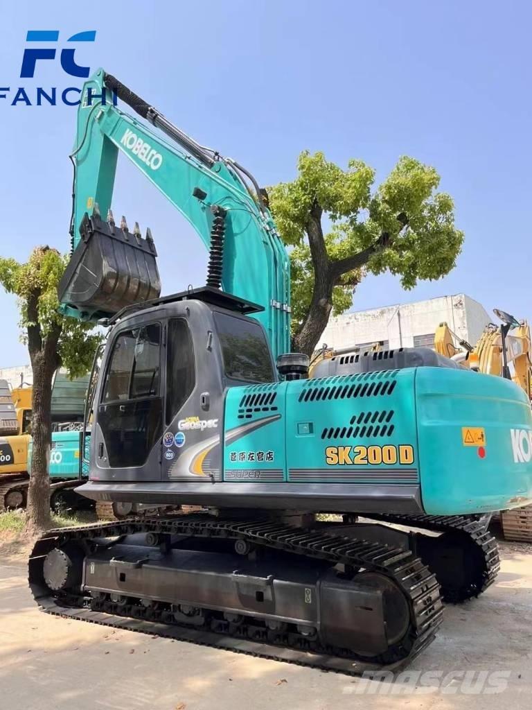 Kobelco SK 200 Гусеничні екскаватори