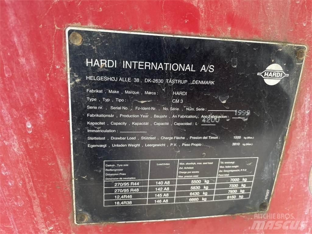 Hardi CM 3 Причіпні обприскувачі