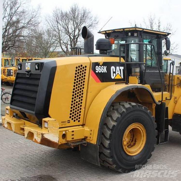 CAT 966K Фронтальні навантажувачі