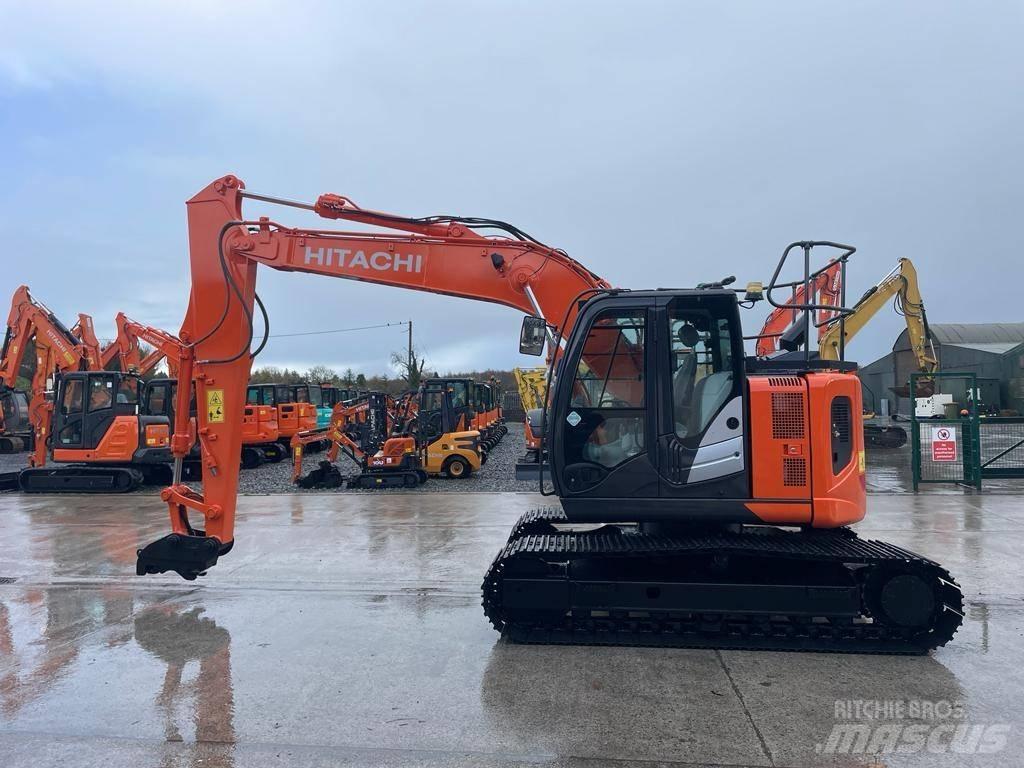 Hitachi ZX 135 US-6 Гусеничні екскаватори
