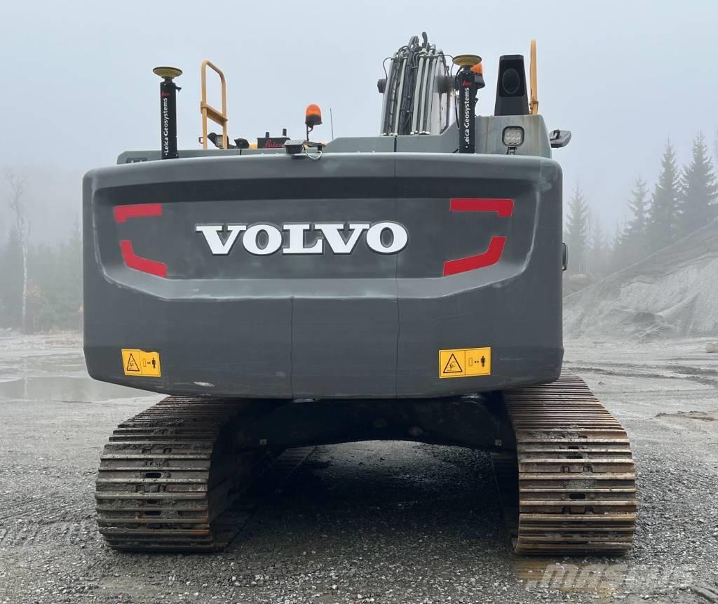 Volvo EC 300 E Гусеничні екскаватори