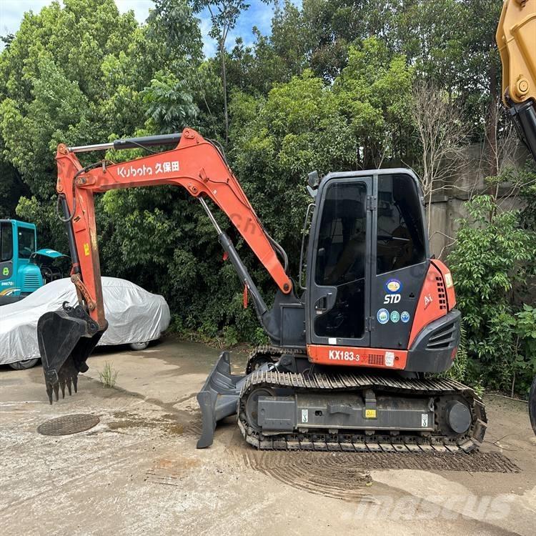 Kubota 183-3 Гусеничні екскаватори