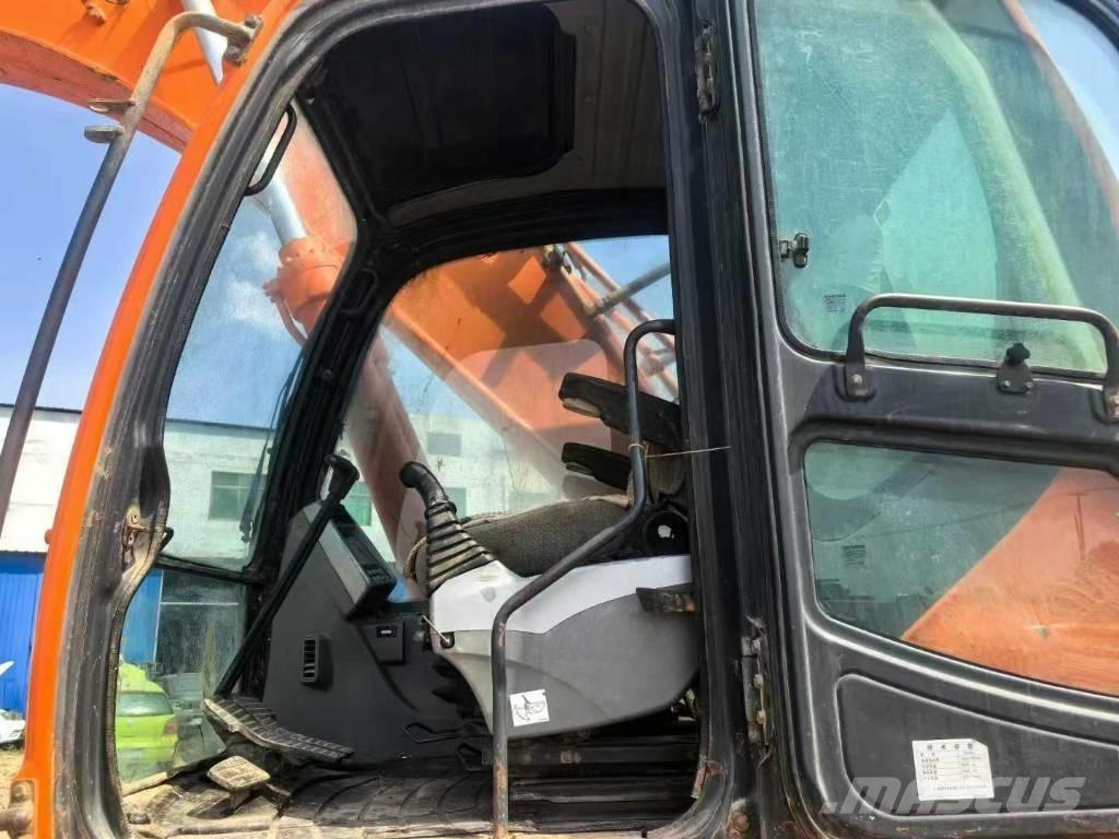 Doosan DX 260 Гусеничні екскаватори