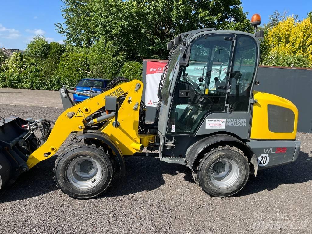 Wacker Neuson WL 32 Фронтальні навантажувачі