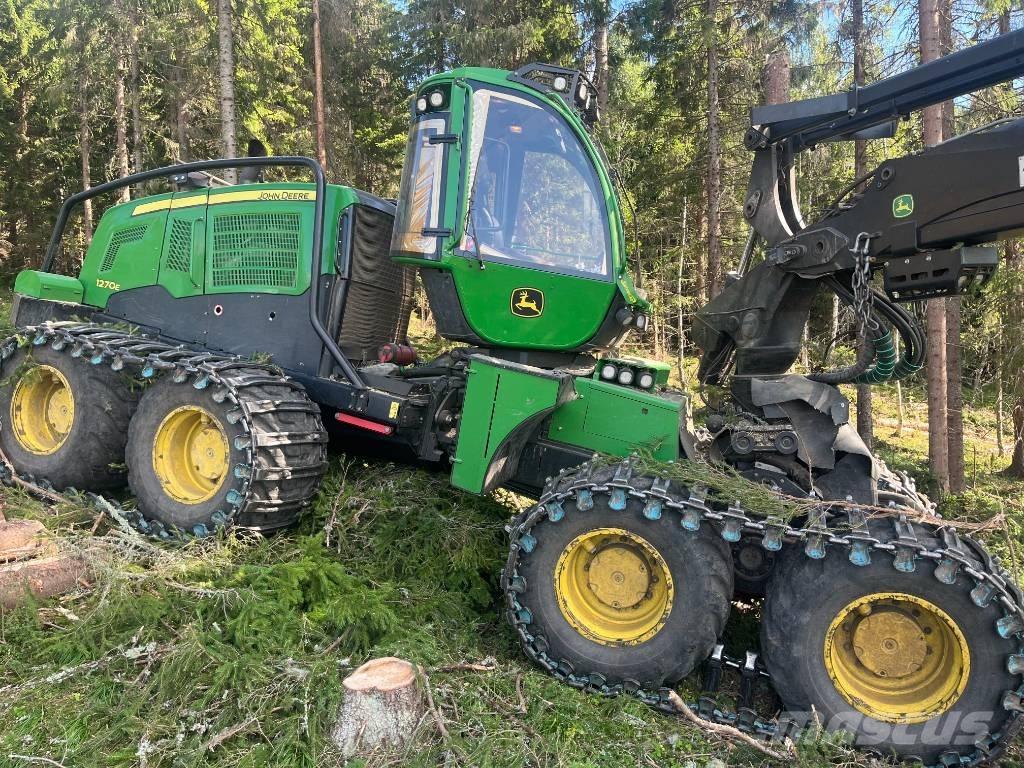 John Deere 1270 E Харвестери