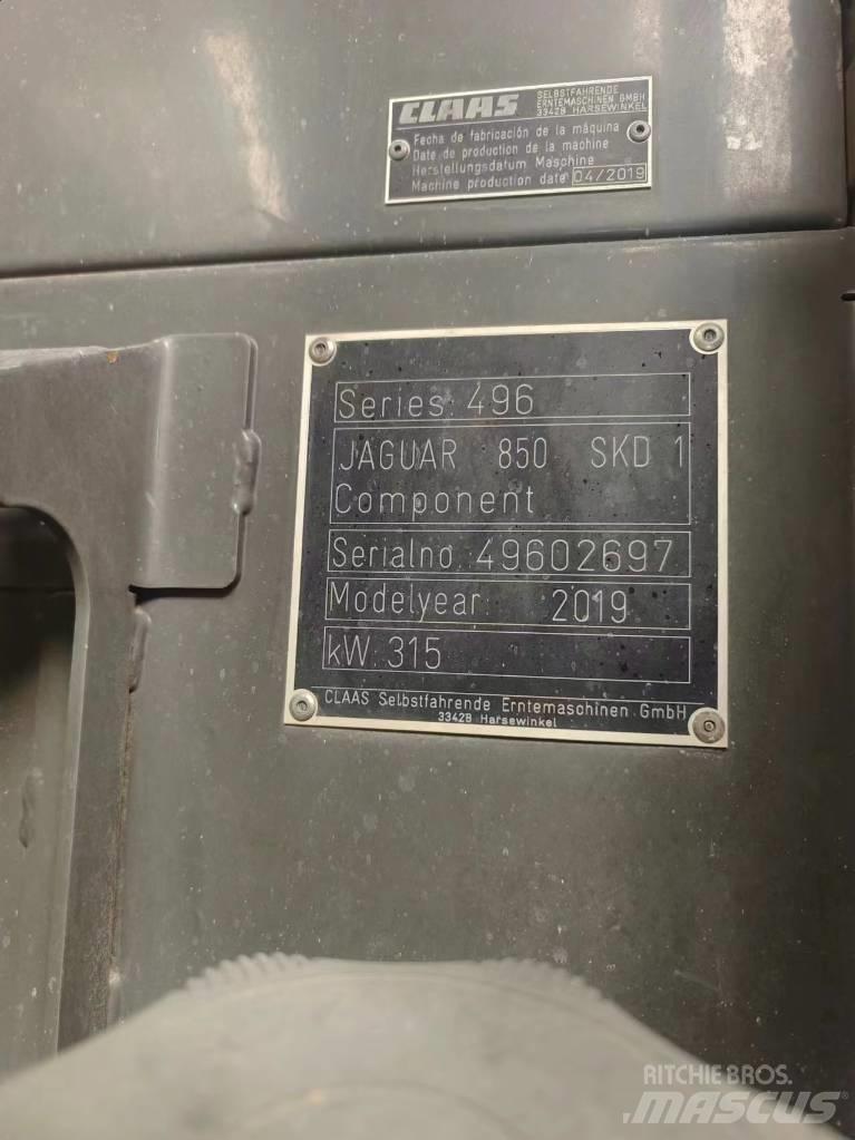 CLAAS Jaguar 850 Кормозбиральні комбайни