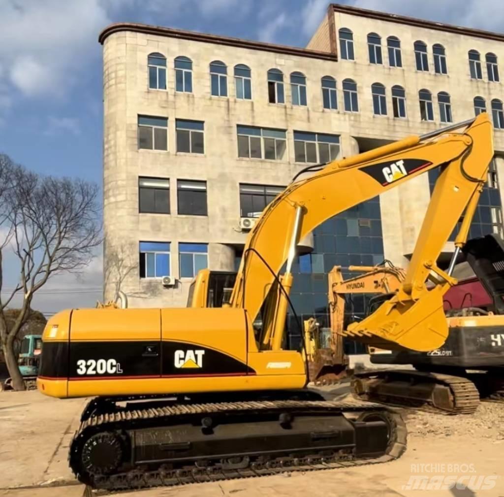 CAT 320 C Гусеничні екскаватори