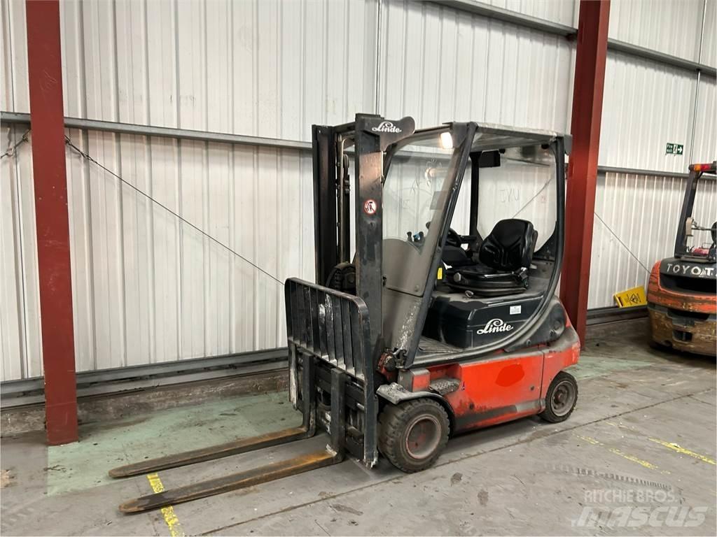 Linde E18P-02 Електронавантажувачі