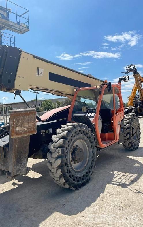 JLG 1055 Телескопічні навантажувачі