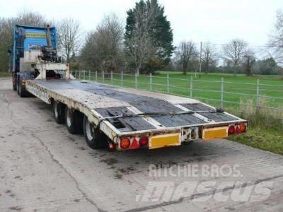 Andover Low Loader Причепи-платформи/бокове розвантаження