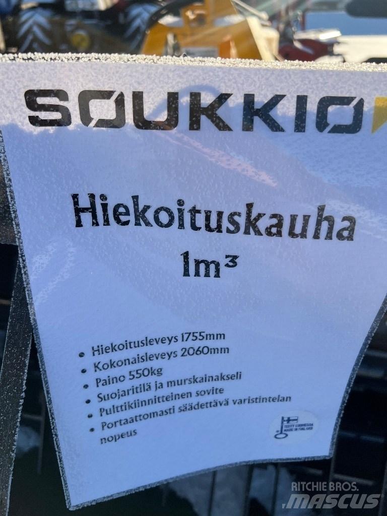 Soukkio HK 1.0m^3 Розсіювачі солі та піску