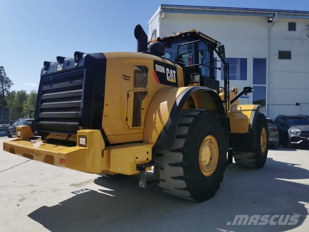 CAT 980M Фронтальні навантажувачі